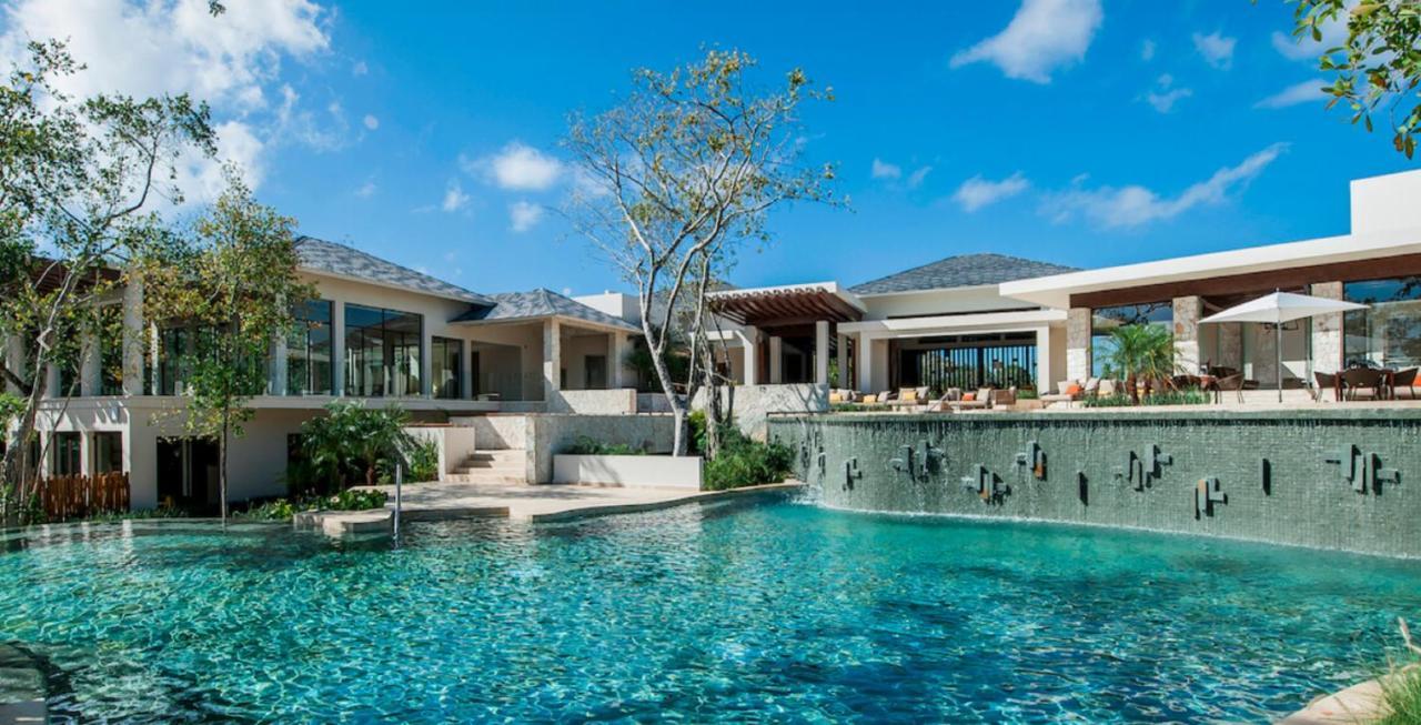 Fairmont Heritage Place Mayakoba El Marlyn Azul Bagian luar foto